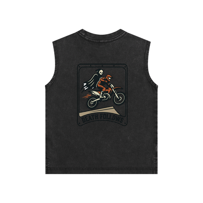 Death follows Kids Tank Top